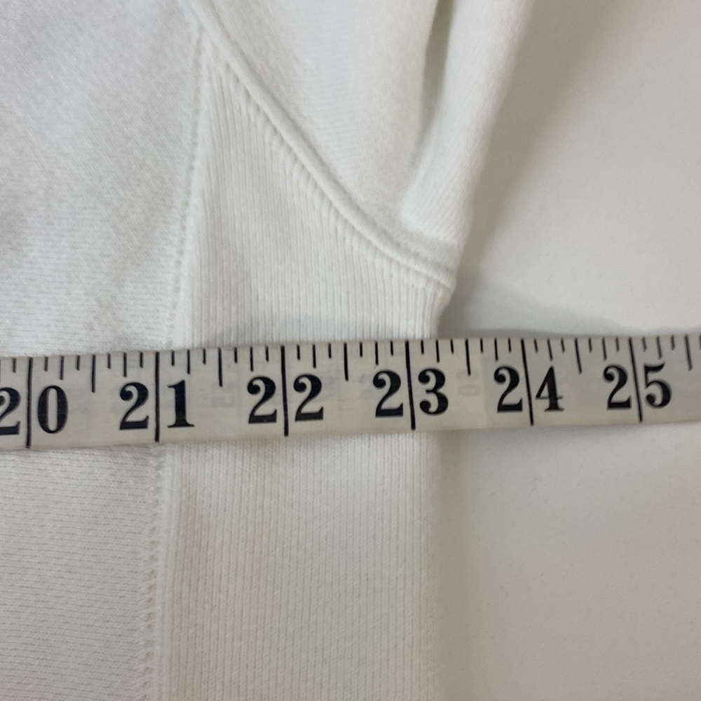 Champion Reverse Weave Medium Sweatshirt - Picture 11 of 13